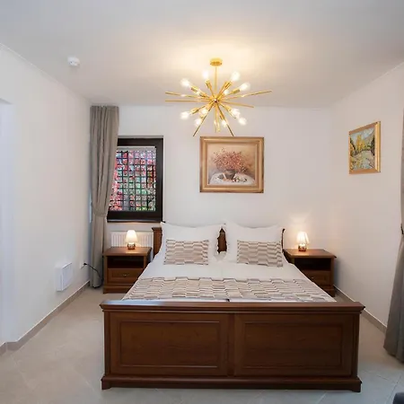 Bed & Breakfast House Klasika - Adults Only