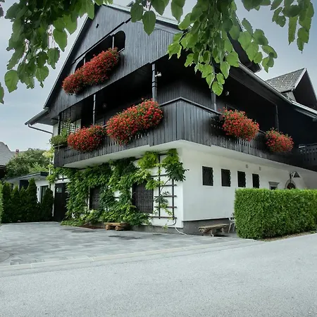 Bed & Breakfast House Klasika - Adults Only