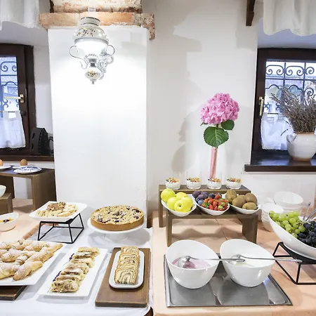 Alojamento de Acomodação e Pequeno-almoço House Klasika - Adults Only