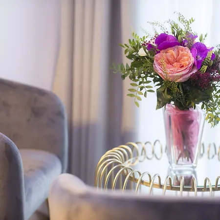 House Klasika - Adults Only 布莱德