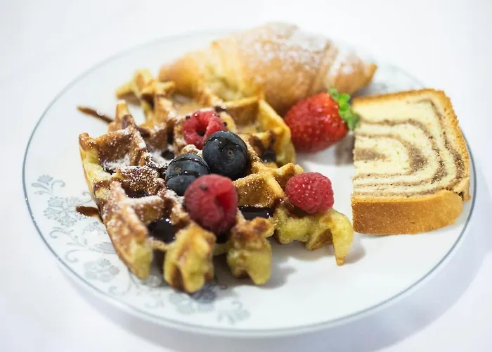 Nočitev z zajtrkom House Klasika - Adults Only