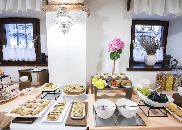 krevet i doručak House Klasika - Adults Only